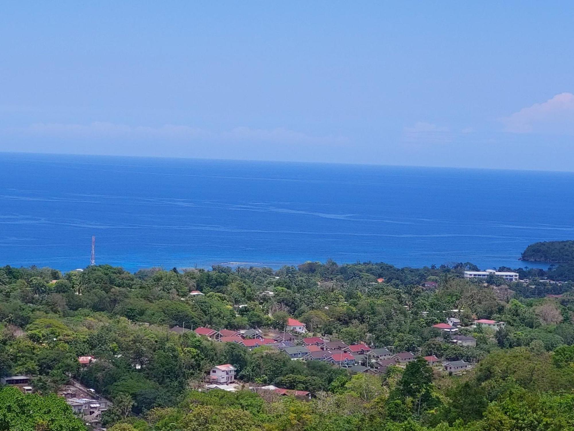 Pyramid Joy, 2 Bedroom Villa, Ocho Rios, Jamaica Exterior photo